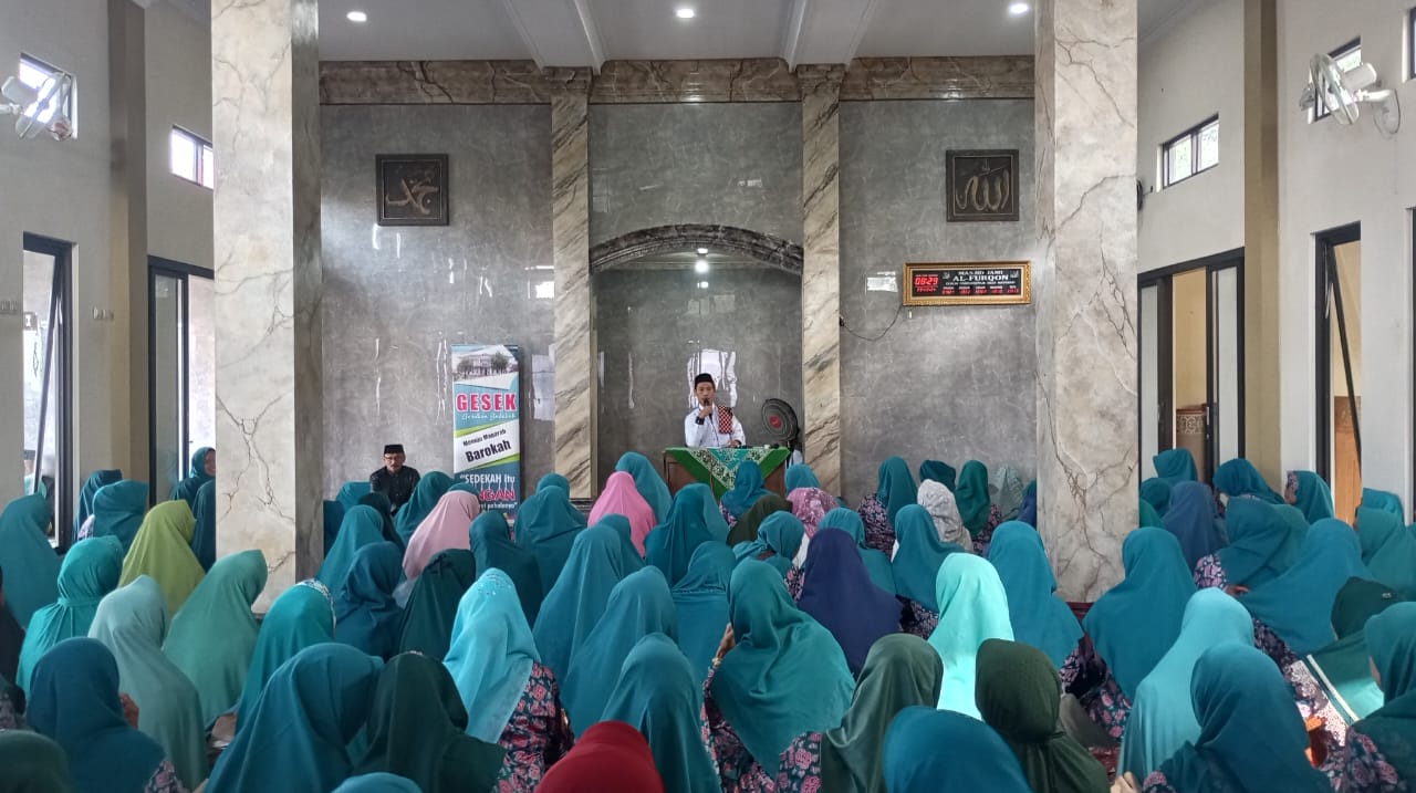 Pengajian rutin bulanan